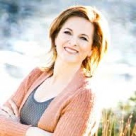 Karen Leland